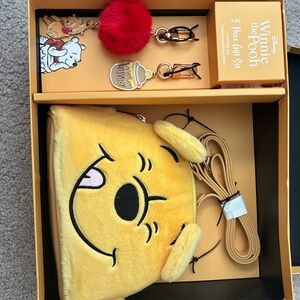 Bioworld Winnie the Pooh Yellow Kids Bag Set